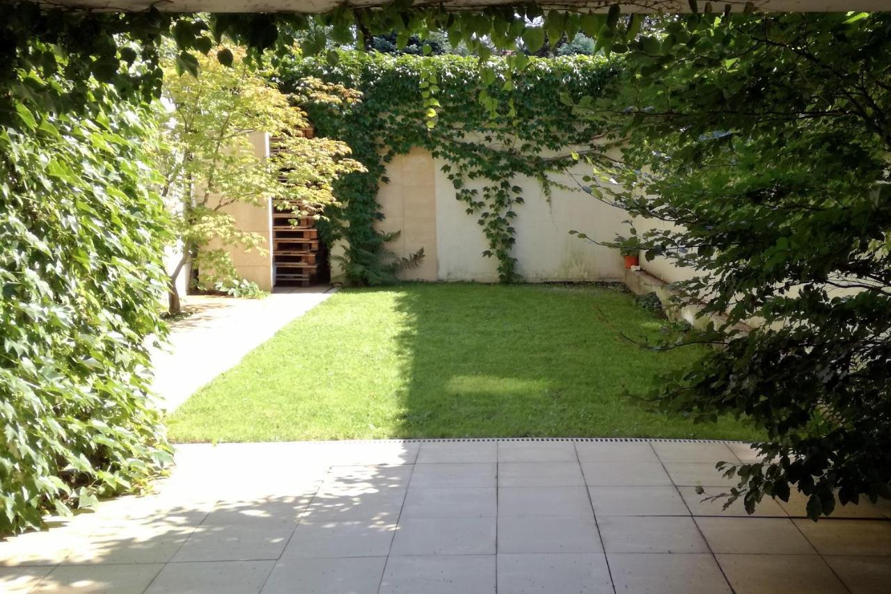 Apartment With Garden In City Center Krakau Exterior foto